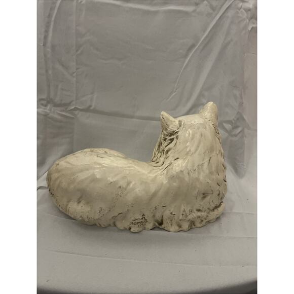 Universal Statuary White Cat Persian Figurine Life Sized Yellow Eyes Homco 1147 - Picture 4 of 7